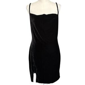 Liz & Sara Black Velvet Mini Dress Slit Women’s L Y2K Soft Goth Party Date Night